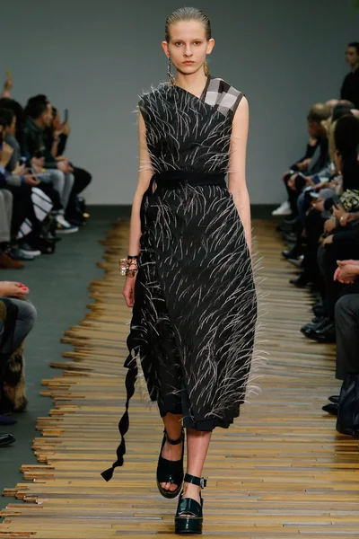 Look 40